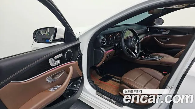 Mercedes-Benz E-Class W213 2023 Белый из Кореи, фото 4