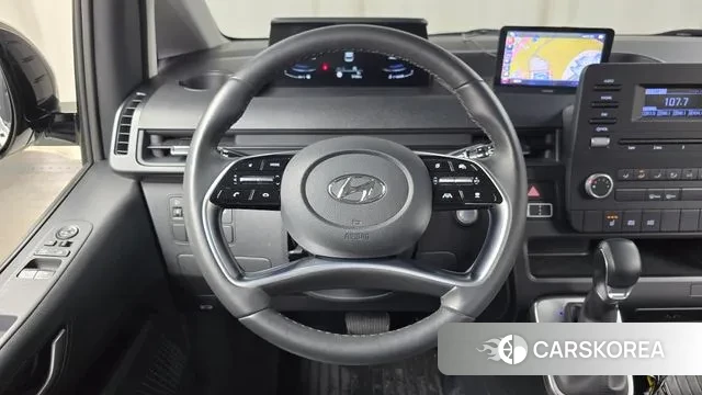 Hyundai Staria 2022 Белый из Кореи, фото 4