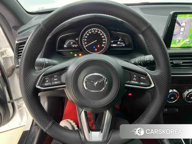 Mazda CX-4 2023 Белый из Китая, фото 4