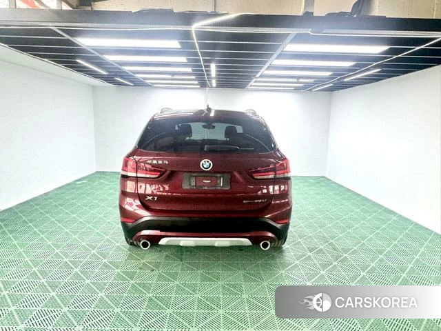 BMW X1 2021 Красный из Китая, фото 4