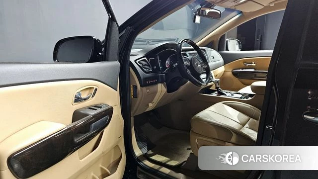 Kia The New Carnival 2019 Черный из Кореи, фото 4