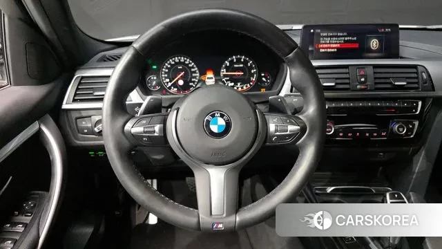 BMW 3 Series (F30) 2018 Белый из Кореи, фото 4