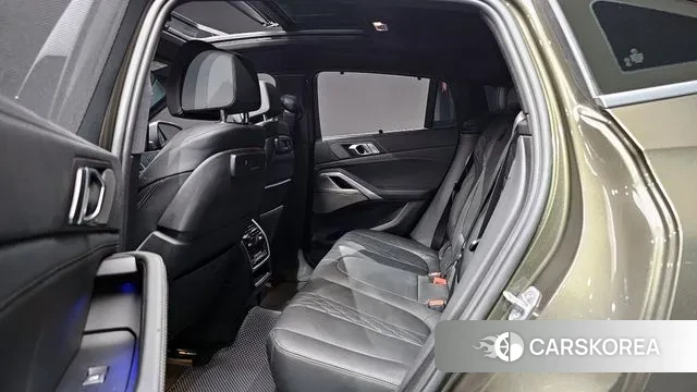 BMW X6 (G06) 2022 Песочный из Кореи, фото 4