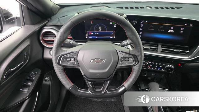 Chevrolet (GM Daewoo) Trax Crossover 2023 Белый из Кореи, фото 4
