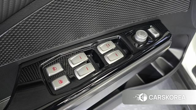 Ssangyong Tivoli Air 2018 Белый из Кореи, фото 4