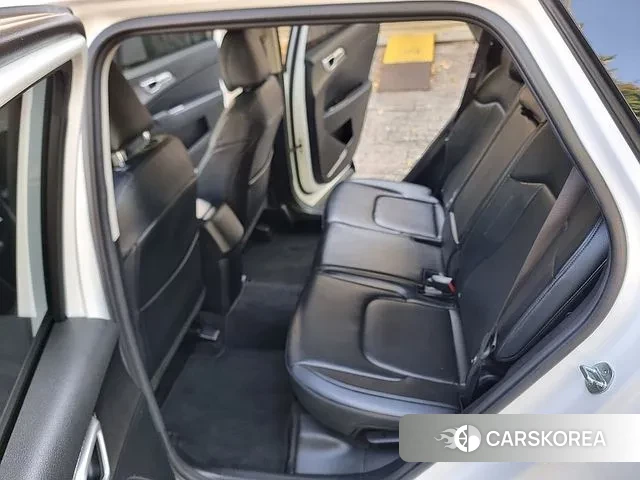 Kia Sportage 5th Generation 2022 Белый из Кореи, фото 4