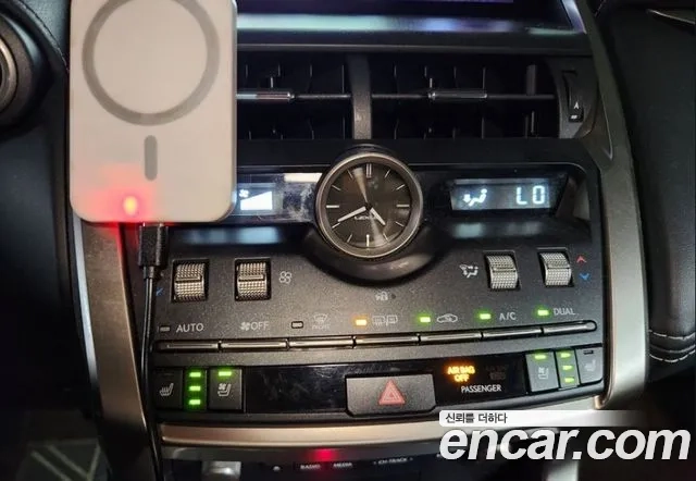 Lexus NX300h id 2912829 из Кореи 4