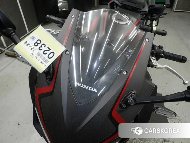 Проданный Honda CBR400R id 3994834 из Японии, фото 3