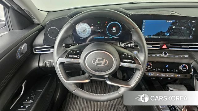 Hyundai The New Avante (CN7) 2023 Белый из Кореи, фото 4