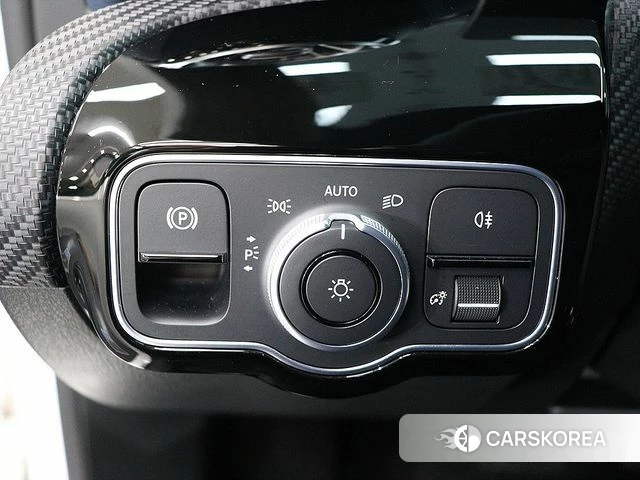 Mercedes-Benz A-Class W177 2020 Жемчужный цвет из Кореи, фото 4