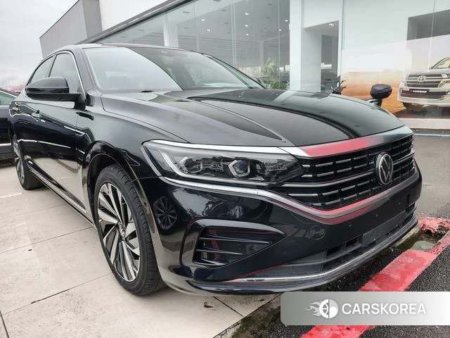 Volkswagen Passat 2021 Черный из Китая, фото 4