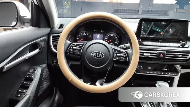 Kia Seltos 2021 Белый из Кореи, фото 4