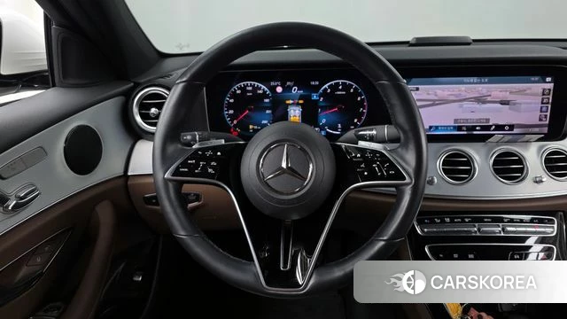 Mercedes-Benz E-Class W213 2021 Белый из Кореи, фото 4