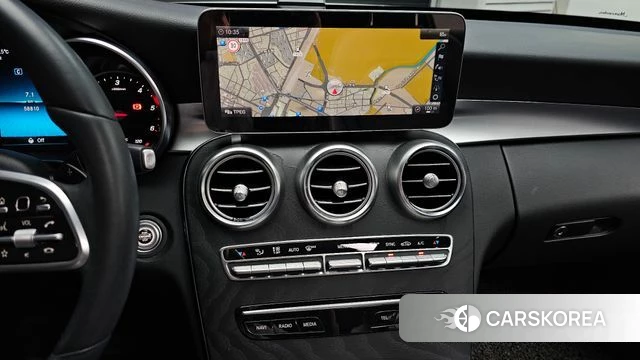 Mercedes-Benz C-Class W205 2019 Белый из Кореи, фото 4