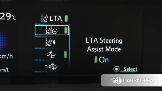 Toyota Prius 4th Generation 2022 Белый из Кореи, фото 4