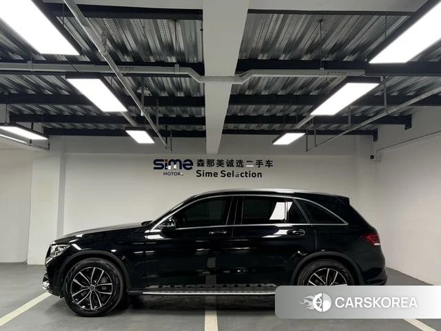 Mercedes-Benz GLC 2021 Черный из Китая, фото 4