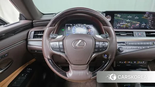 Lexus ES300h 7th generation 2018 Черный из Кореи, фото 4