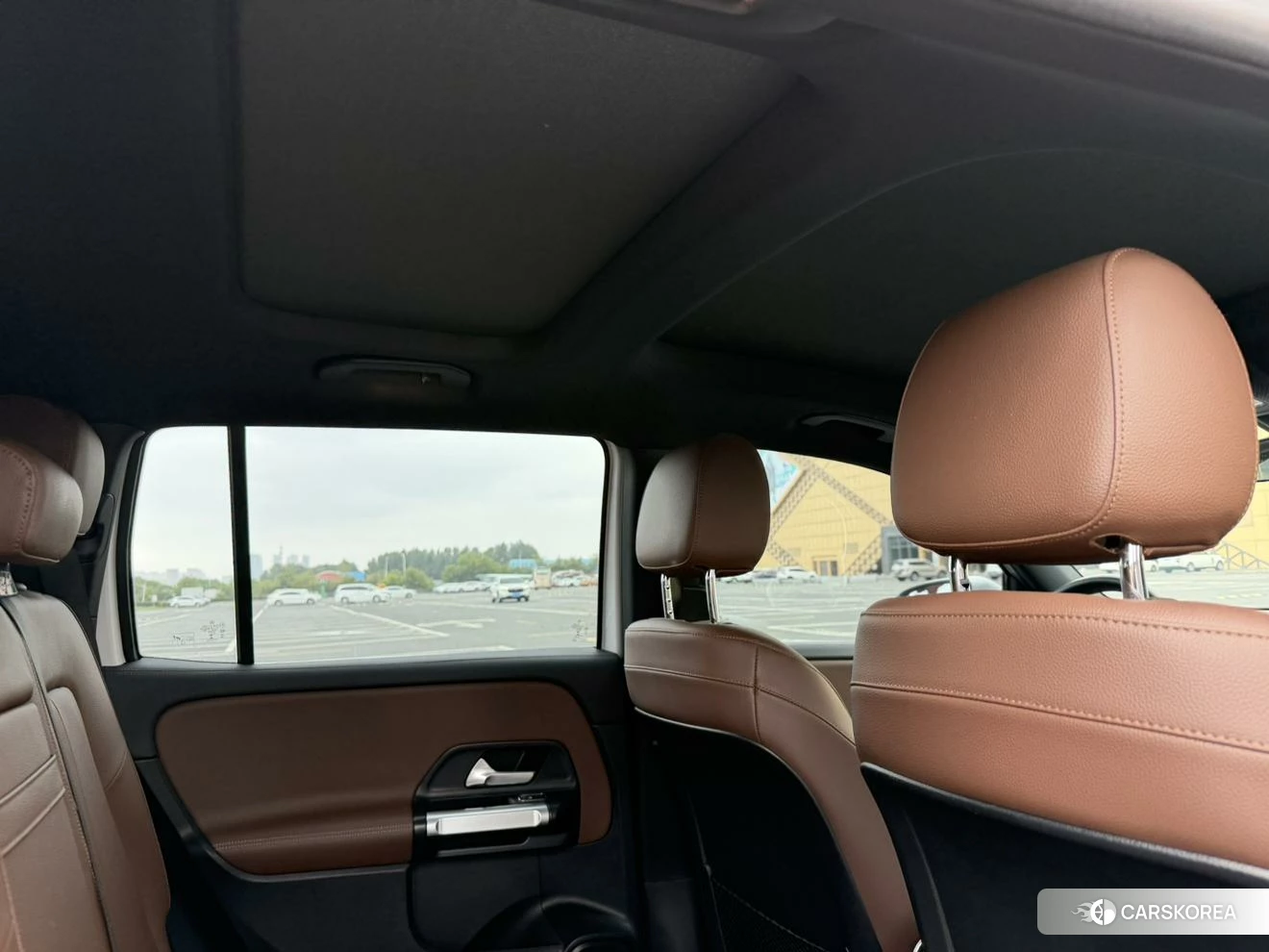 Mercedes-Benz GLB 2021 Белый из Китая, фото 4