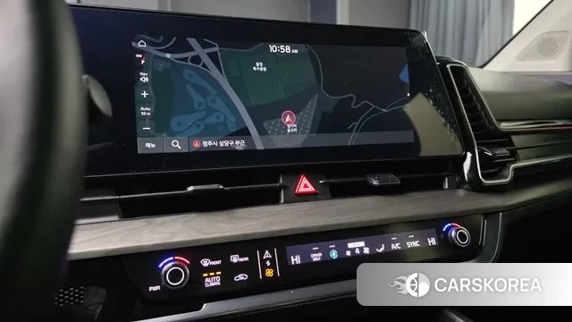 Kia Sportage 5th Generation Hybrid 2023 Белый из Кореи, фото 4