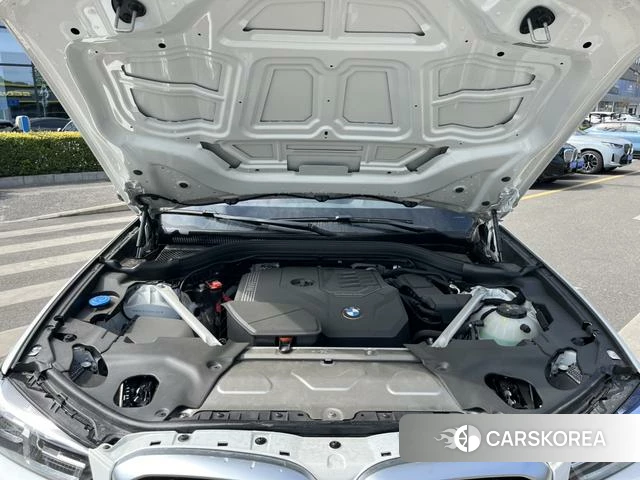 BMW X4 2025 Белый из Китая, фото 4