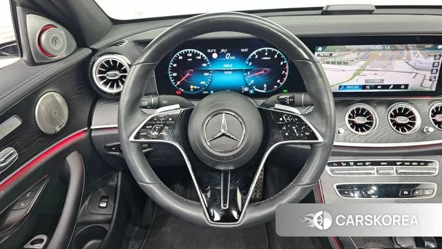 Mercedes-Benz E-Class W213 2023 Белый из Кореи, фото 4