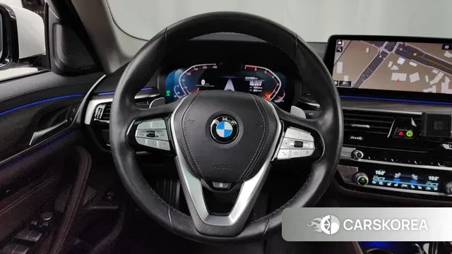 BMW 5 Series (G30) 2020 Белый из Кореи, фото 4