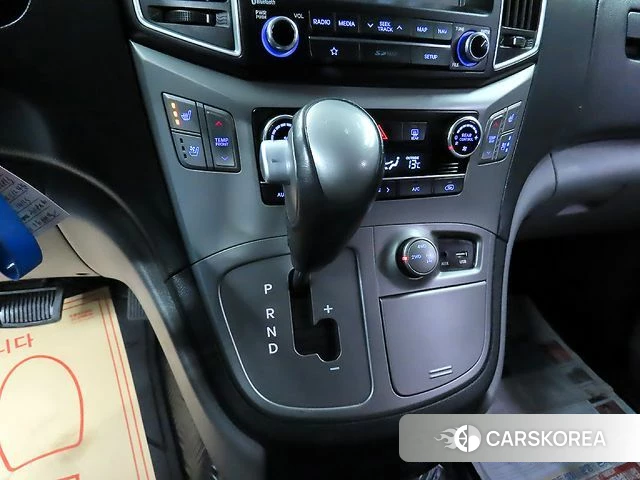 Hyundai The New Grand Starex 2018 Серебряный из Кореи, фото 4