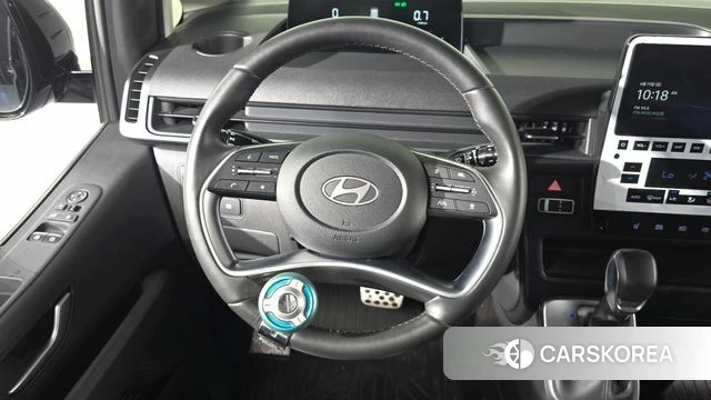 Hyundai Staria 2024 Черный из Кореи, фото 4