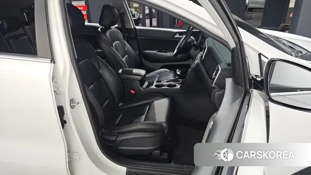 Kia Sportage 4th Generation 2018 Белый из Кореи, фото 4