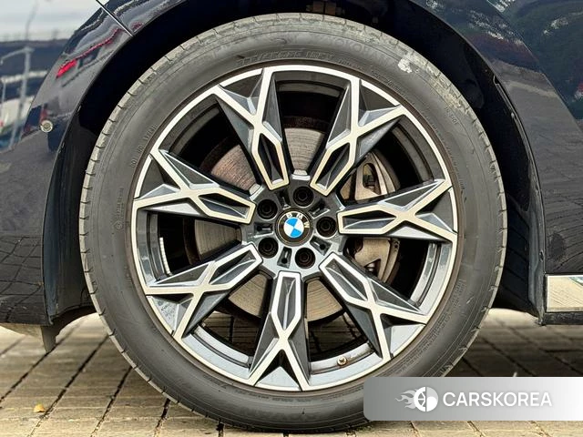 BMW 7 series 2024 Черный из Китая, фото 4