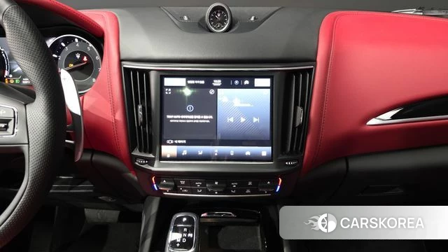 Maserati Levante 2022 Белый из Кореи, фото 4
