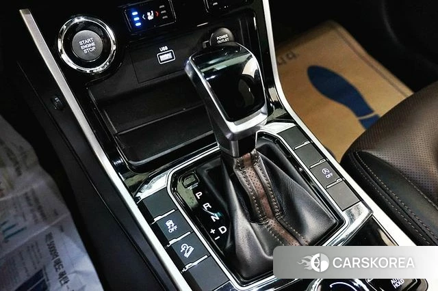Ssangyong Beautiful Korando 2019 Черный из Кореи, фото 4