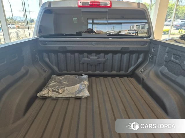 Chevrolet (GM Daewoo) All New Colorado 2024 Серый из Кореи, фото 4