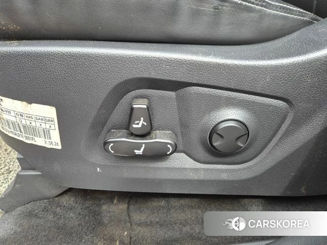 Ssangyong The New Rexton Sport 2021 Красный из Кореи, фото 4