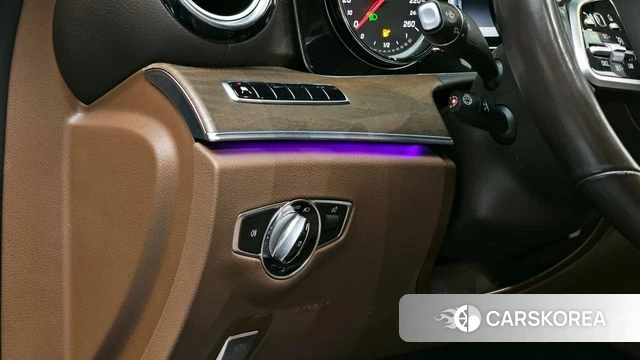 Mercedes-Benz E-Class W213 2019 Черный из Кореи, фото 4