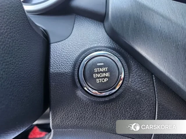 Ssangyong Tivoli Armor 2018 Белый из Кореи, фото 4