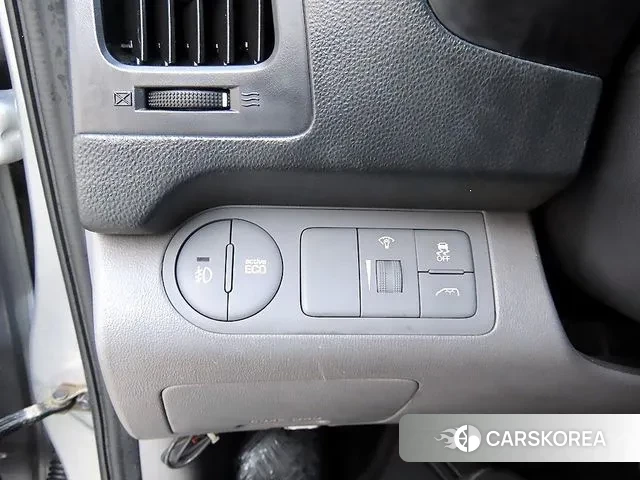 Hyundai The New Grand Starex 2019 Серебристо-серый из Кореи, фото 4