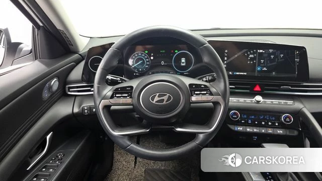 Hyundai The New Avante (CN7) 2023 Белый из Кореи, фото 4
