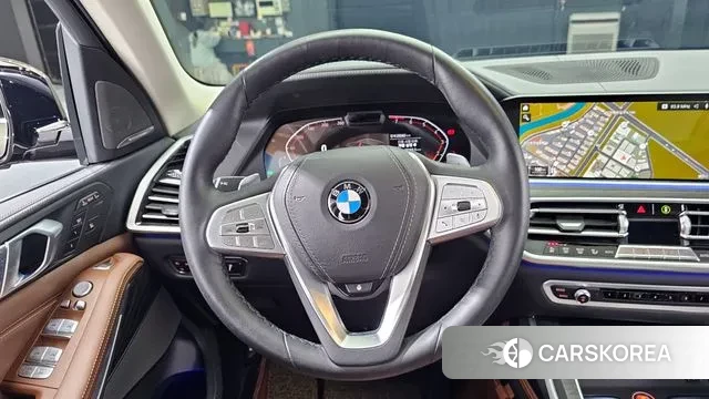 BMW X7 (G07) 2020 Золотой из Кореи, фото 4