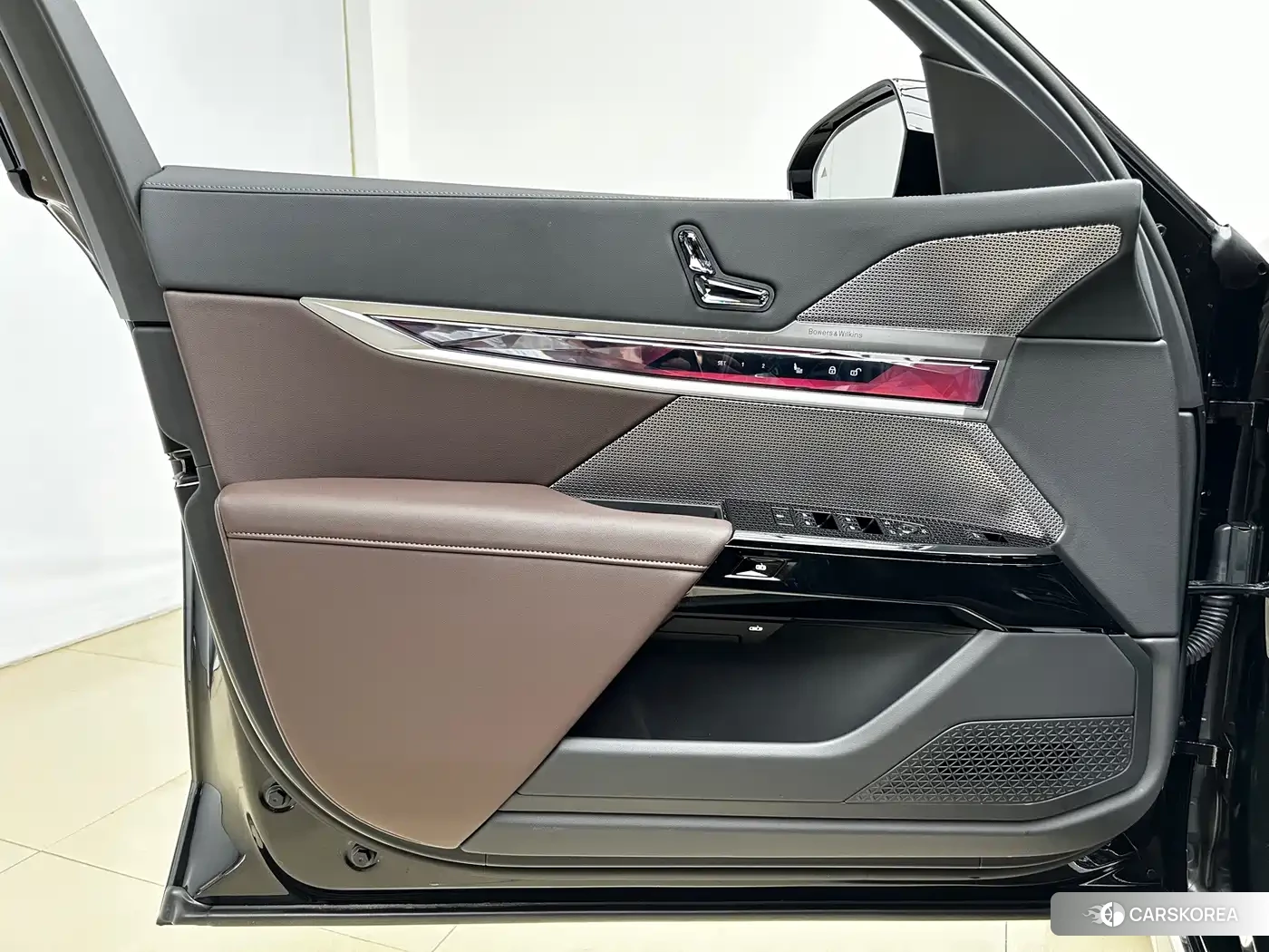 BMW 7 series 2026 Черный из Китая, фото 4