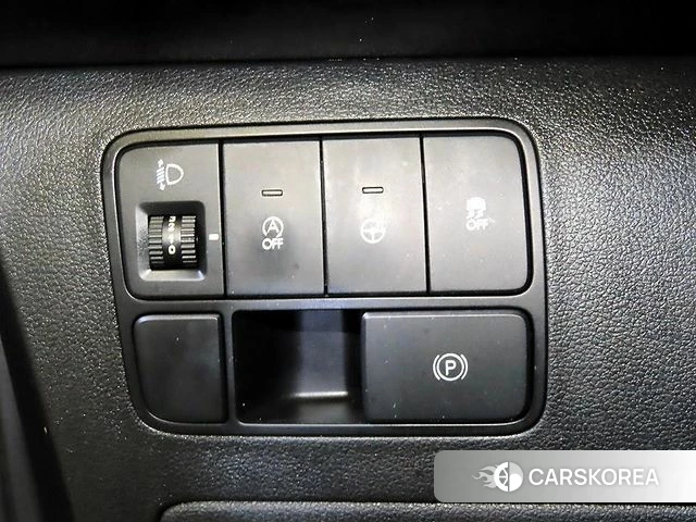 Hyundai Staria 2023 Серебристо-серый из Кореи, фото 4