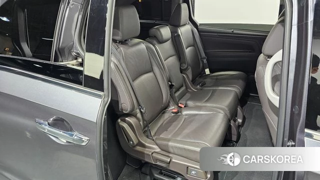 Honda Odyssey 2018 Серый из Кореи, фото 4