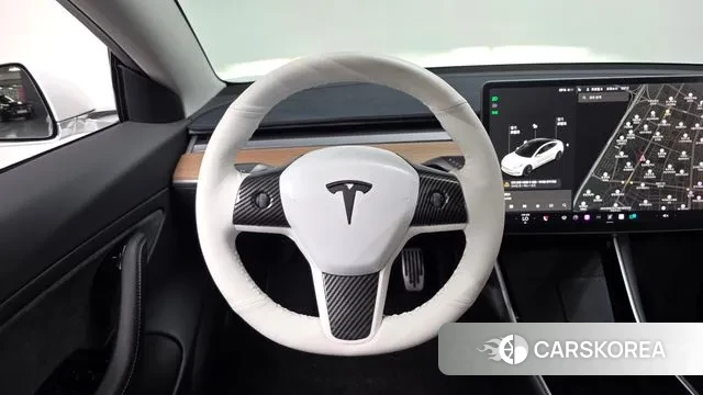 Tesla Model 3 2020 Белый из Кореи, фото 4