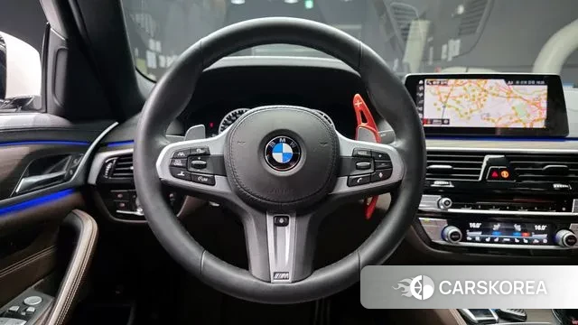 BMW 5 Series (G30) 2019 Белый из Кореи, фото 4