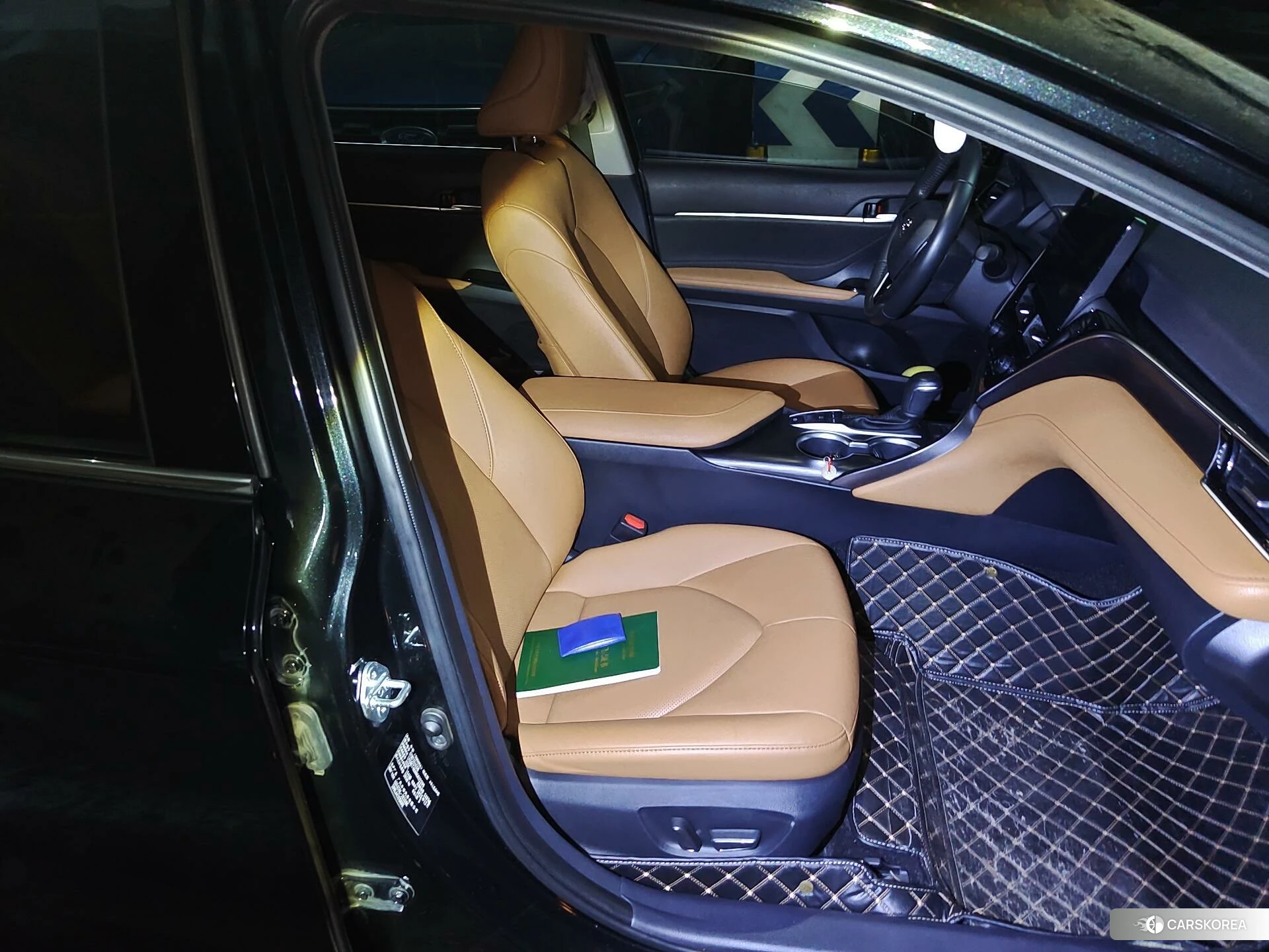 Toyota Camry 2021 Черный из Китая, фото 4