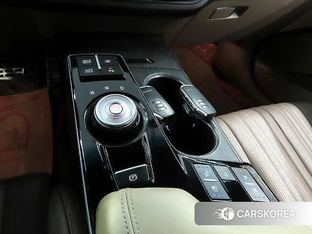 Kia K8 2021 Серебристо-серый из Кореи, фото 4