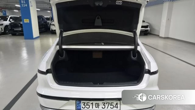 Hyundai Grandeur Hybrid (GN7) 2023 Белый из Кореи, фото 4