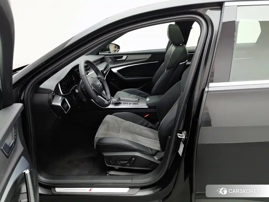 Audi A6L 2021 Черный из Китая, фото 5
