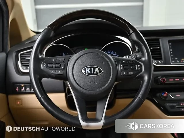 Kia The New Carnival 2018 Белый из Кореи, фото 4