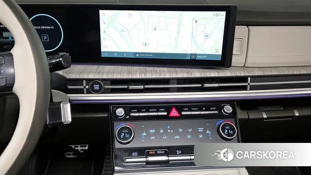 Hyundai Santa Fe (MX5) 2023 Белый из Кореи, фото 4